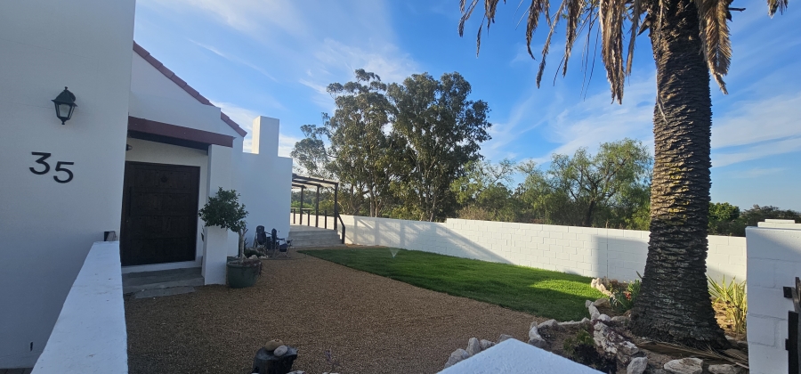 3 Bedroom Property for Sale in Hopefield Western Cape